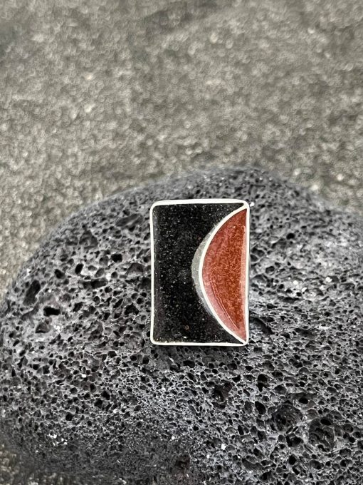 Handmade silver ring with volcanic  sand